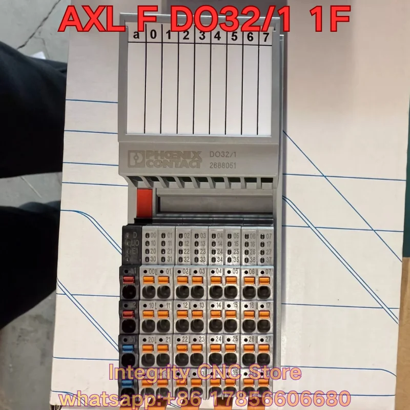 New AXL F DO32/1 1F AXL F 2688051  DI32/1 1F 2688035 PLC module