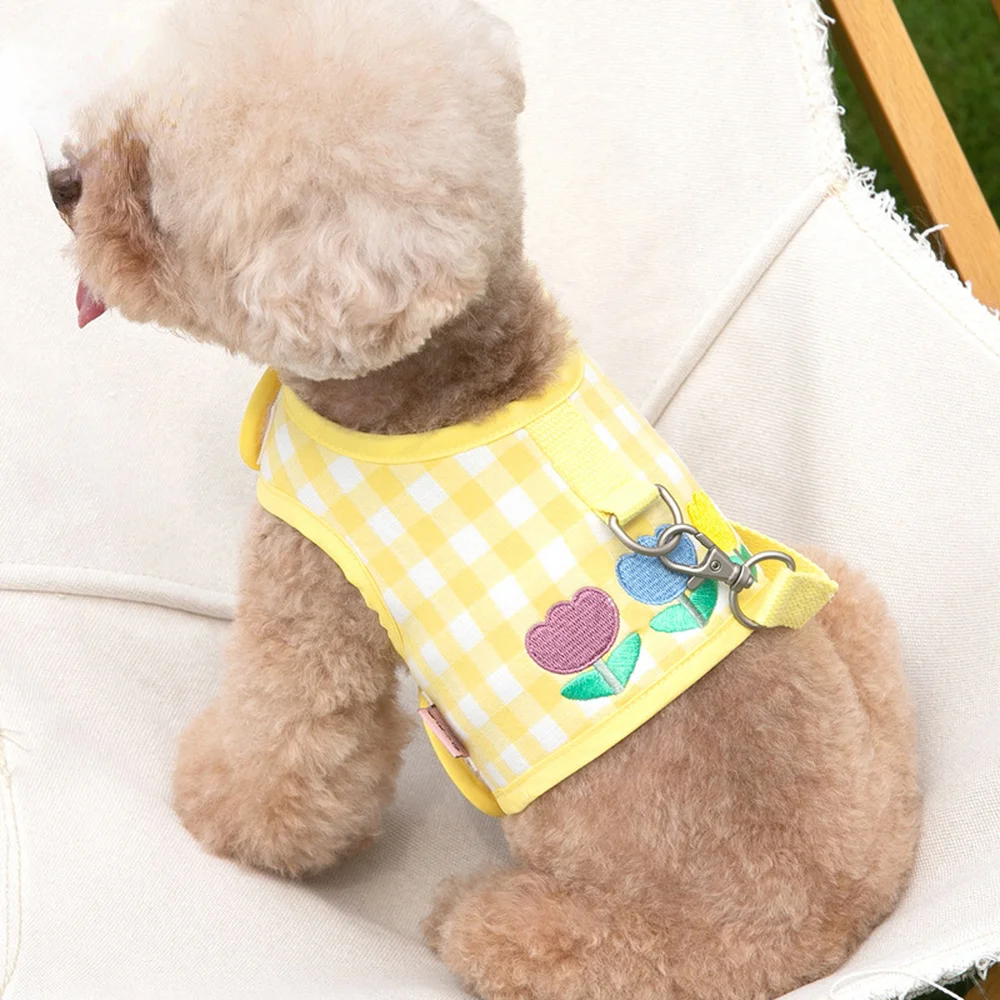 Tulip Embroidered Chest Strap Pull Rope Plaid Chest Strap Walking Dog Cat Vest Clothes Teddy Schnauzer Maltese Chihuahua