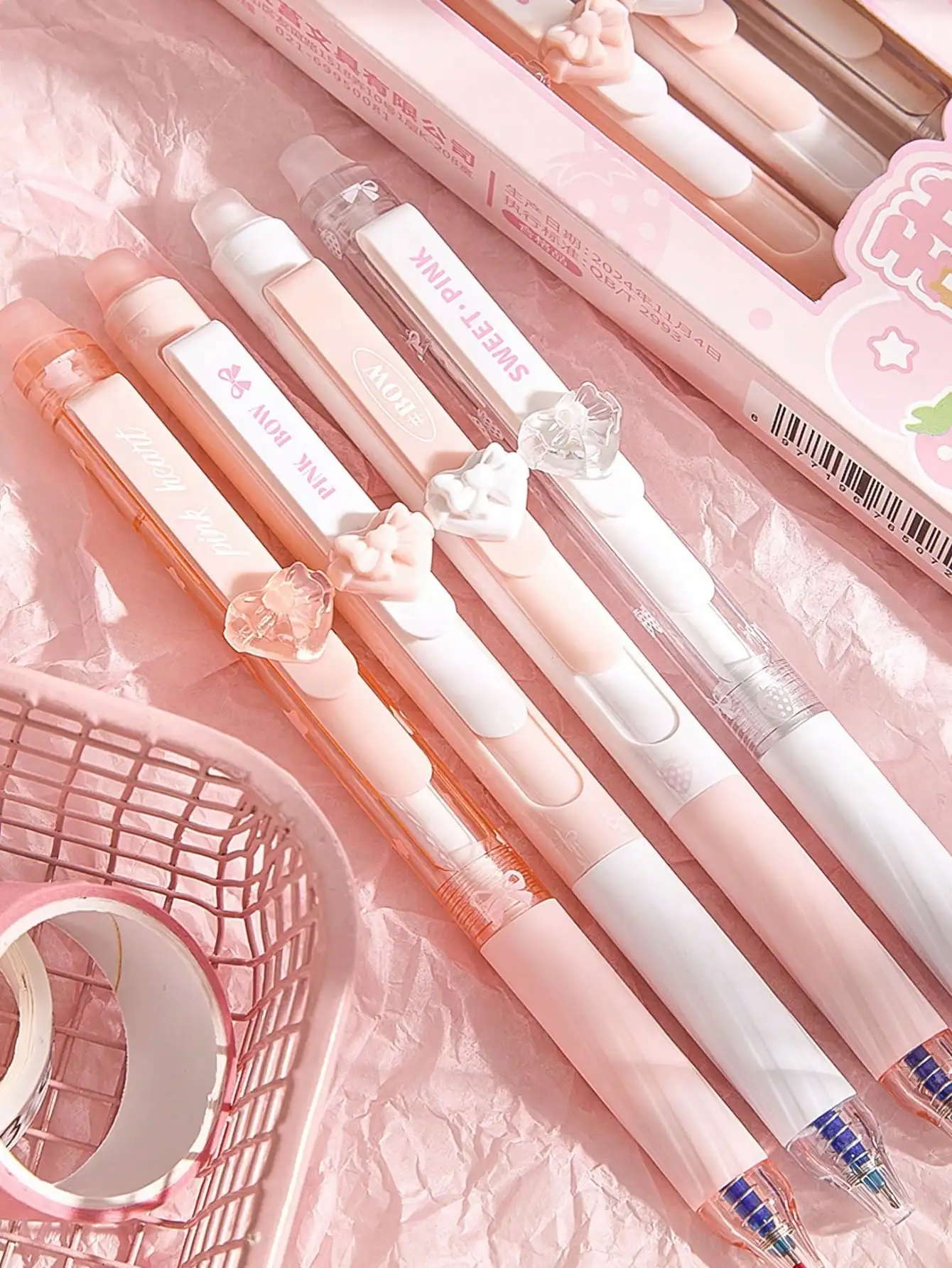 

Cute Pink Erasable Gel Pens – Cartoon Animal & Space Pattern, 0.5mm Black Ink for School & Office