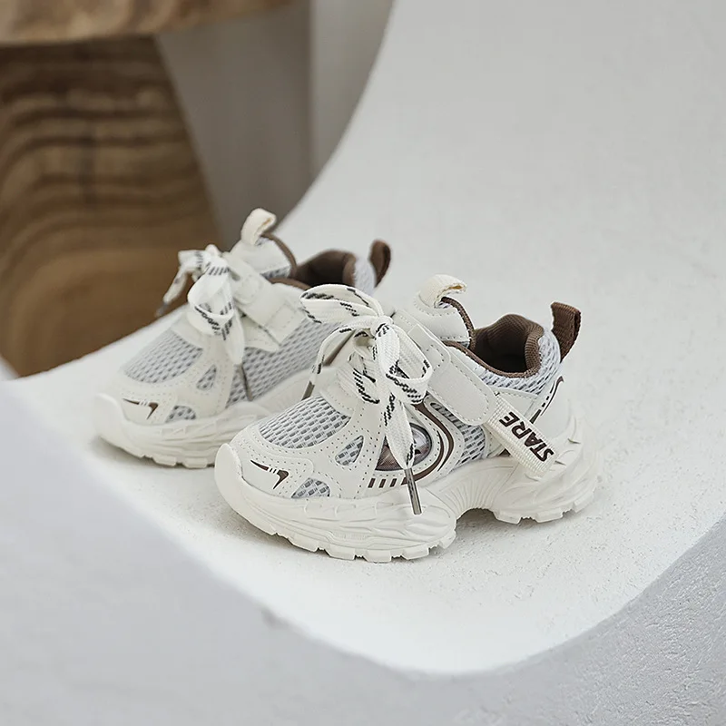 Child Sports Netshoe2026spring New Korean Version Child Soft Soled Shoe Fashiona Girl Anti Slip Travel Campus Walking Casualshoe