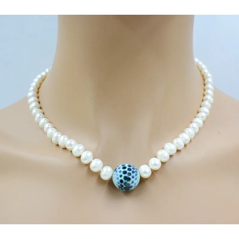 7MM natural white cultured freshwater pearls. European women's favorite necklace jewelry 18