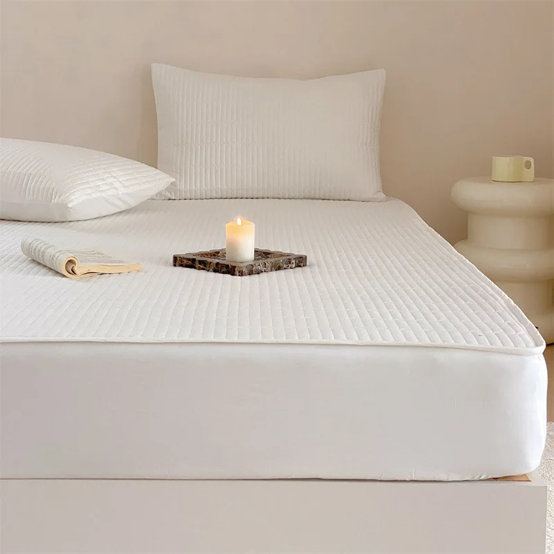 

Customizable Cotton Classic Striped Padded Cotton Simmons Mattress Cover