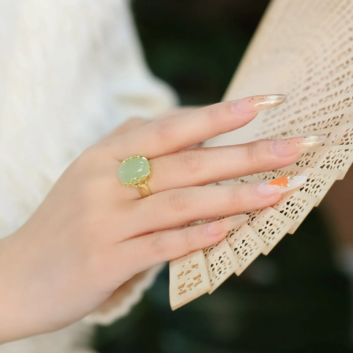 

925 Silver Vintage Chinese Sle Ring with Turquoise Egg ape Design Adjustable Open Ring Luxury Ladies Faion Jewelry