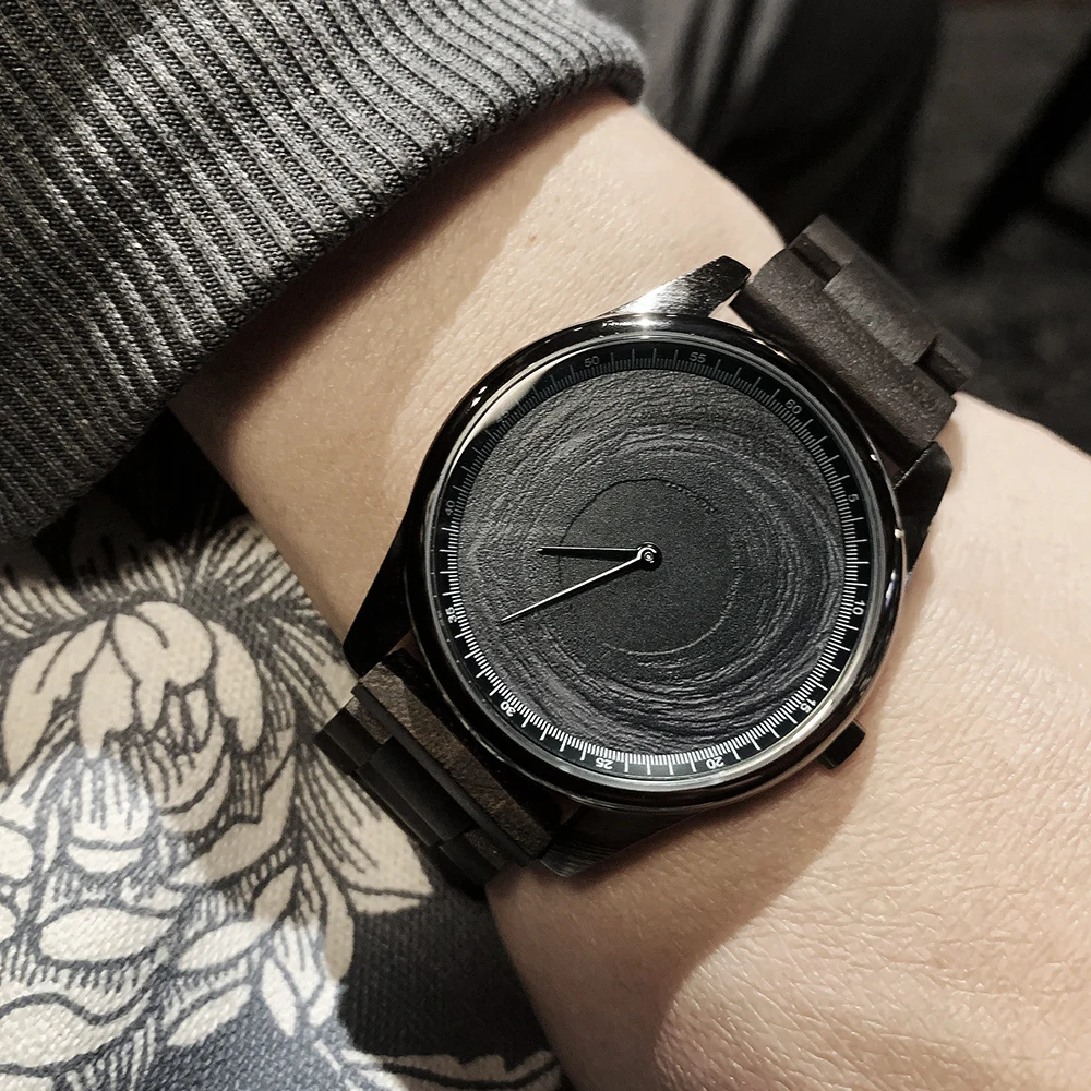 Men's quartz watch with ebony strap, 3D printed black hole pattern, super cool and unique watch, paired with high-end gift box