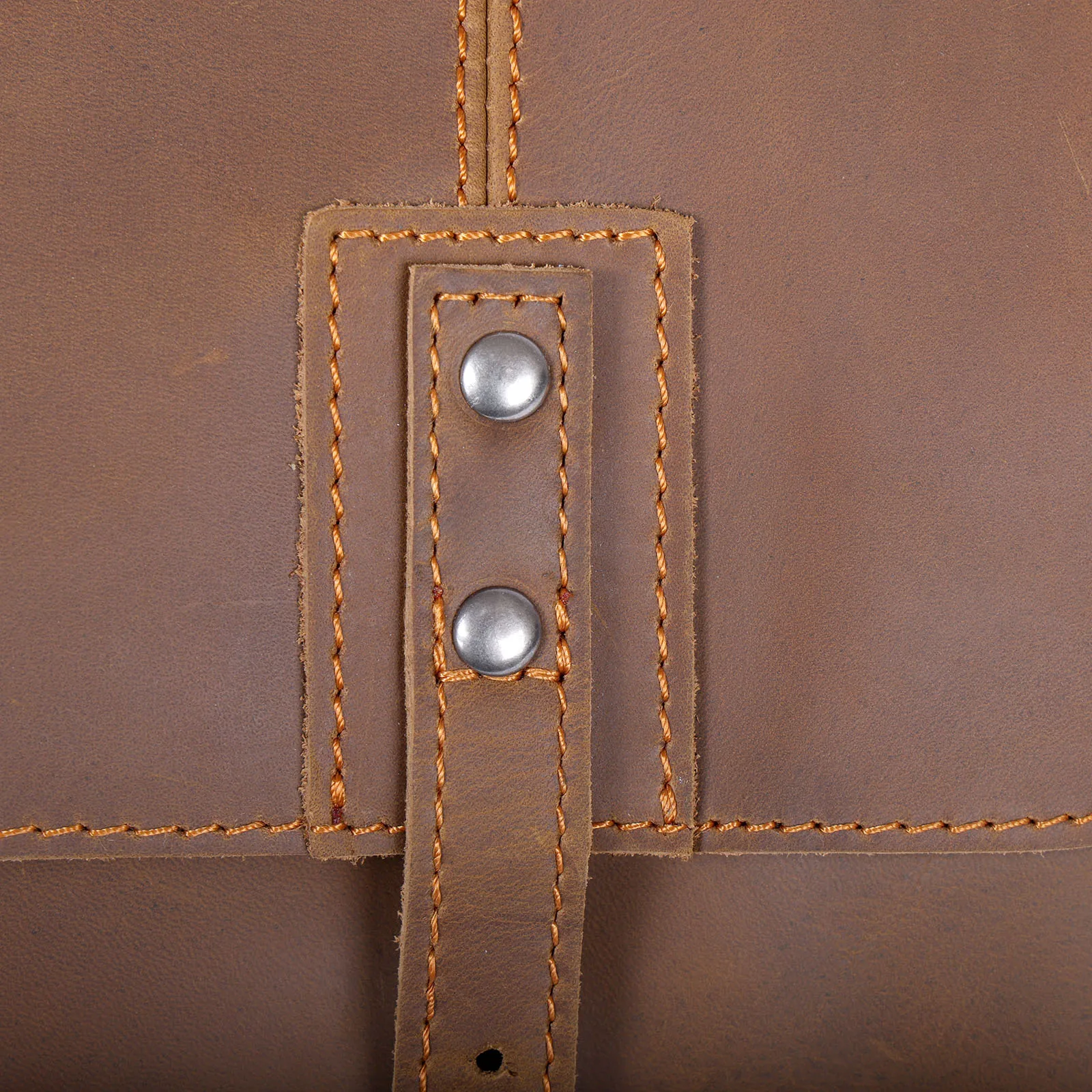S.WORKER Vintage Herren-Umhängetasche aus Echtleder, Handgefertigte Crossbody-Tasche, Geschenk für Männer, für Handy & Schlüssel – Detail 16