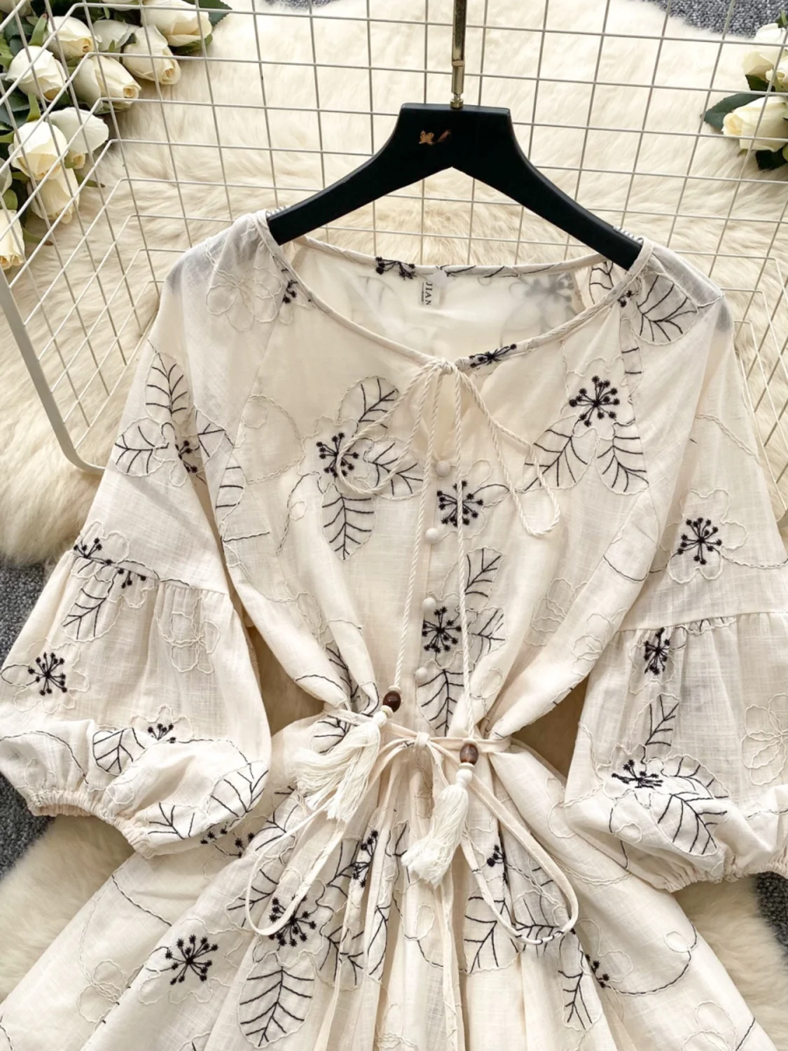 Vestido de Verão Estilo Boêmio com Estampa Floral para Mulheres, Saia Vintage com Cintura Ajustável e Mangas Curtas