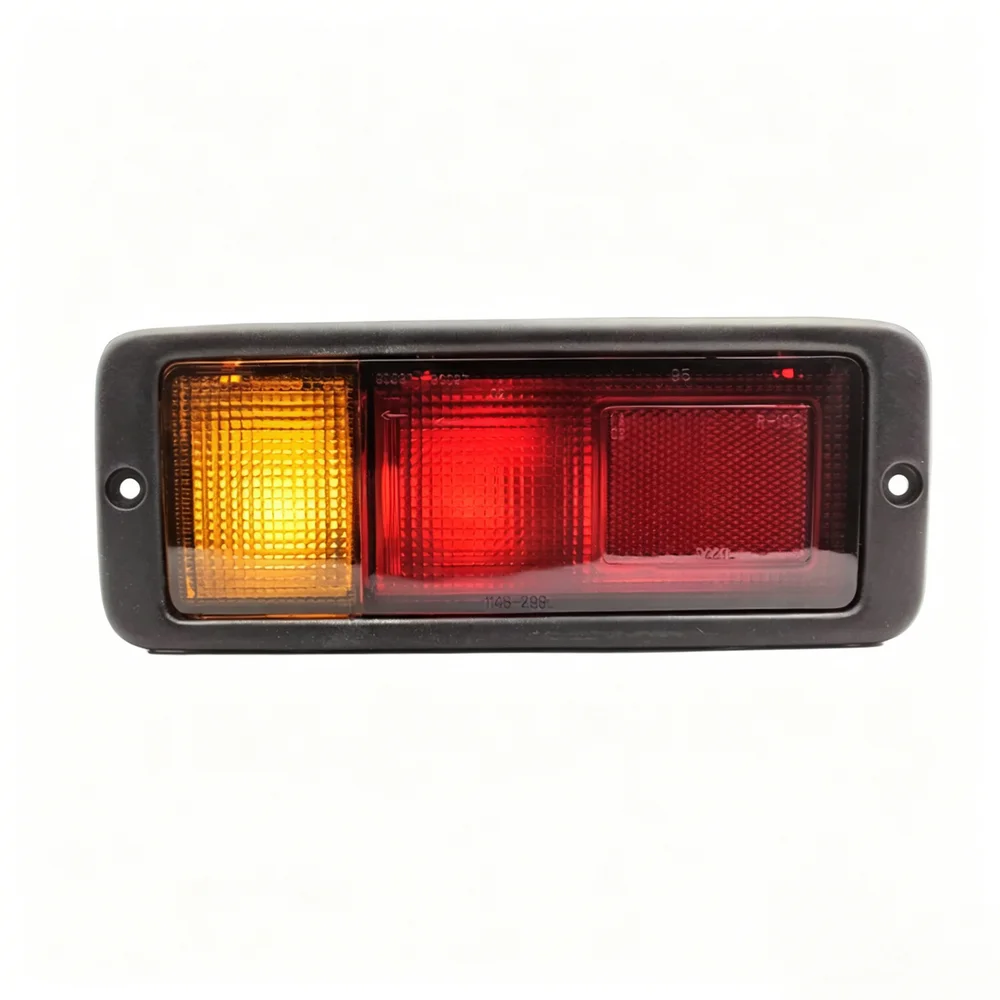 Applicable to Pajero V31V32V33V34 Rear bumper lamp housing MONTERO Rear fog lamp shell