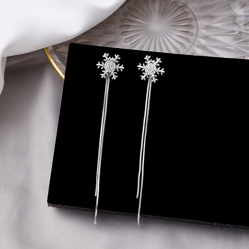 New Christmas Stud Earrings for Women Cute Rhinestone Earring Merry New Year Wedding Jewelry Gifts
