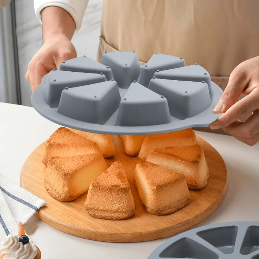 1PC Silicone Triangle Cake Mold Non-Stick 8 Cavity for Brownies Muffins Cupcakes Perfect for Wedding Holiday Baking