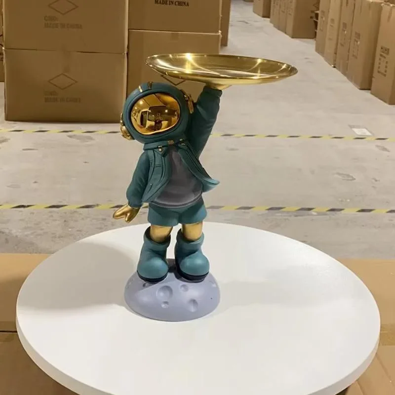 28cm Nordic creativity Space Astronaut resin Sculpture storage box figure model ornament Statue Living room home Home decor
