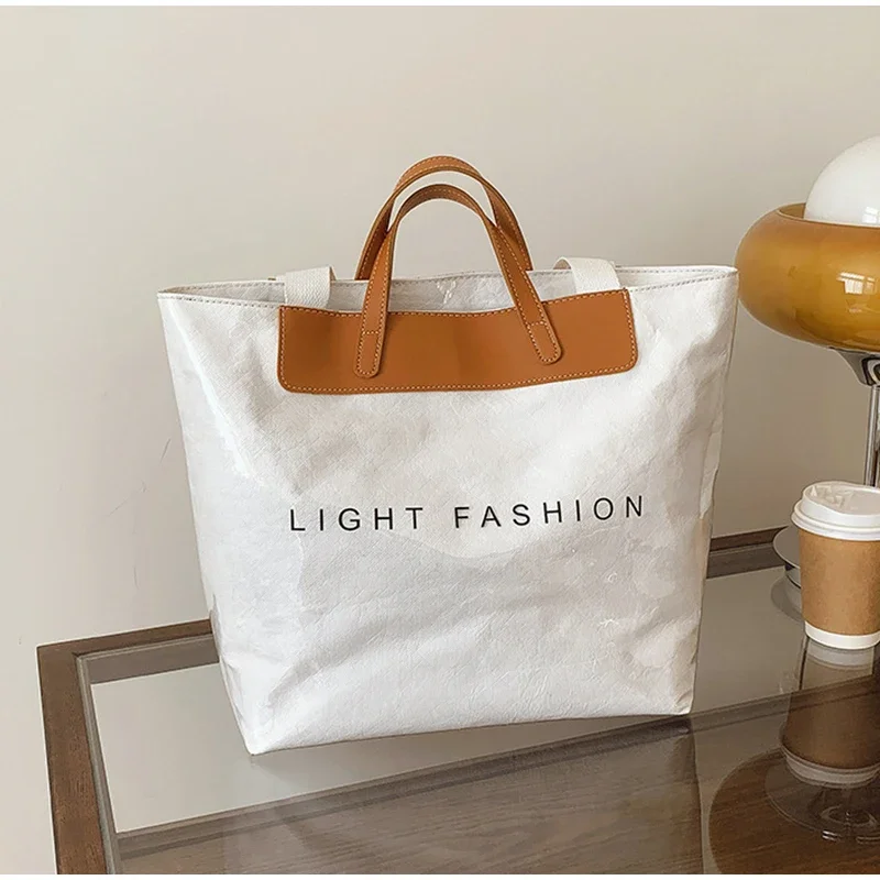 Klare Tragetasche aus PVC-Kraftpapier mit Farbkontrast, luxuriöse Vintage-Hobo-Umhängetasche, wasserdichte Shopper-Handtasche mit Buchstaben oben – Detail 5