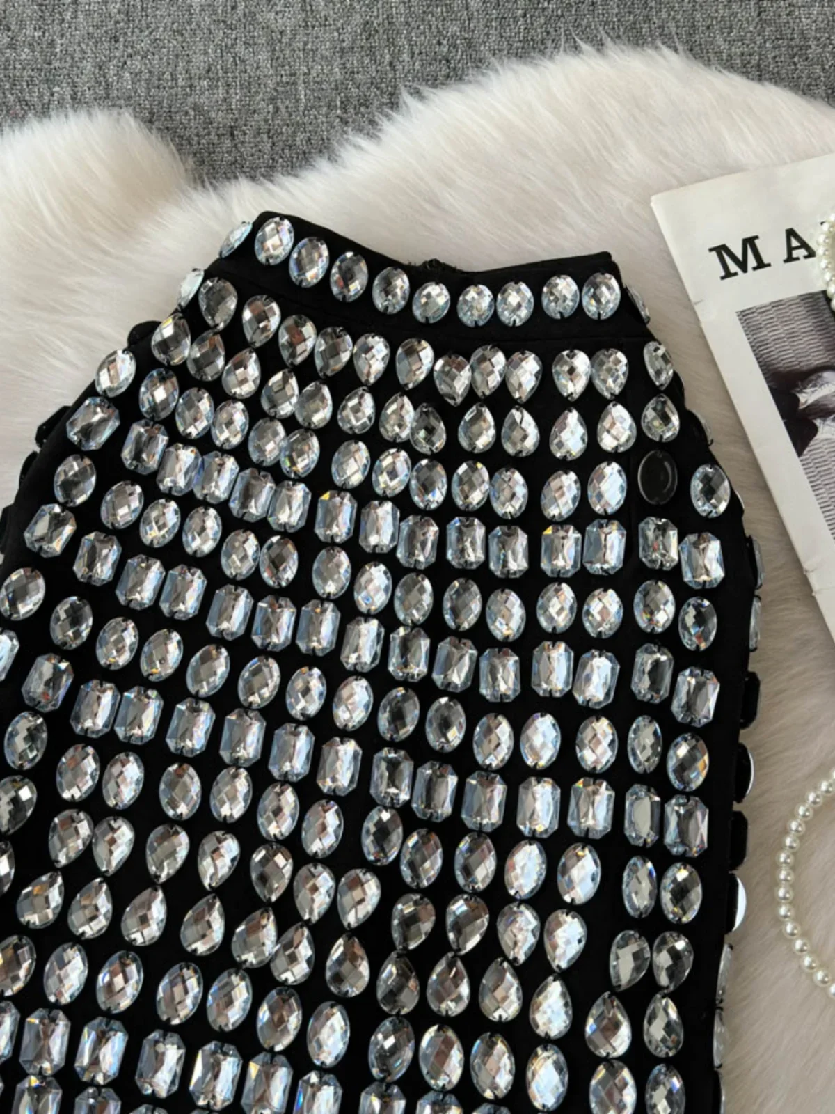 Sexy Girls Rhinestone High Waist Slim Skinny Hip Wrap Skirt Women Versatile Heavy Industry Gorgeous Personality Black Skirt