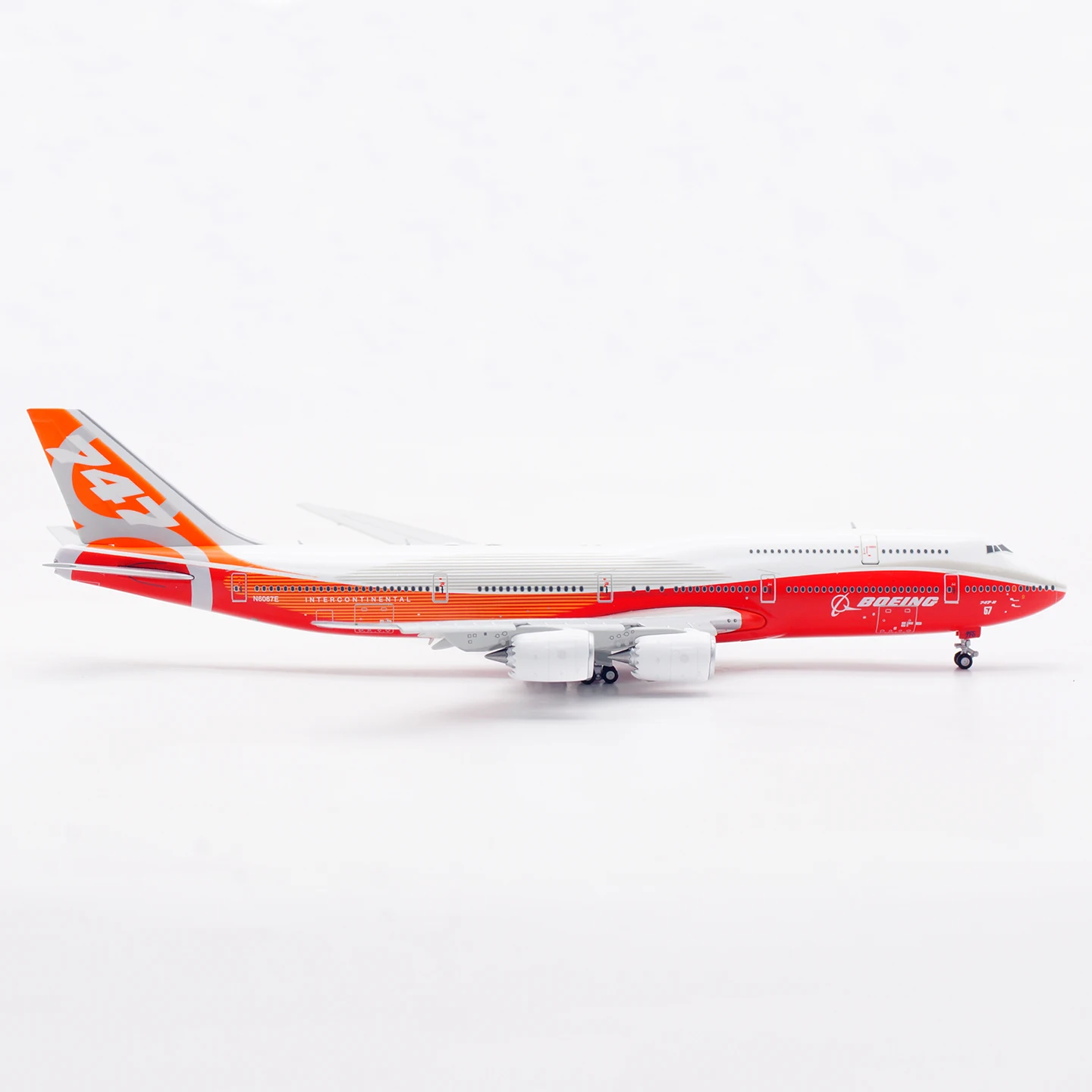 B631002F Model Samolotu Kolekcjonerskiego ze Stopu HX Model 1:400 Boeing B747-8 Sunrise 'House Color' Odlewany Model Samolotu N6067E Klapa Dół
