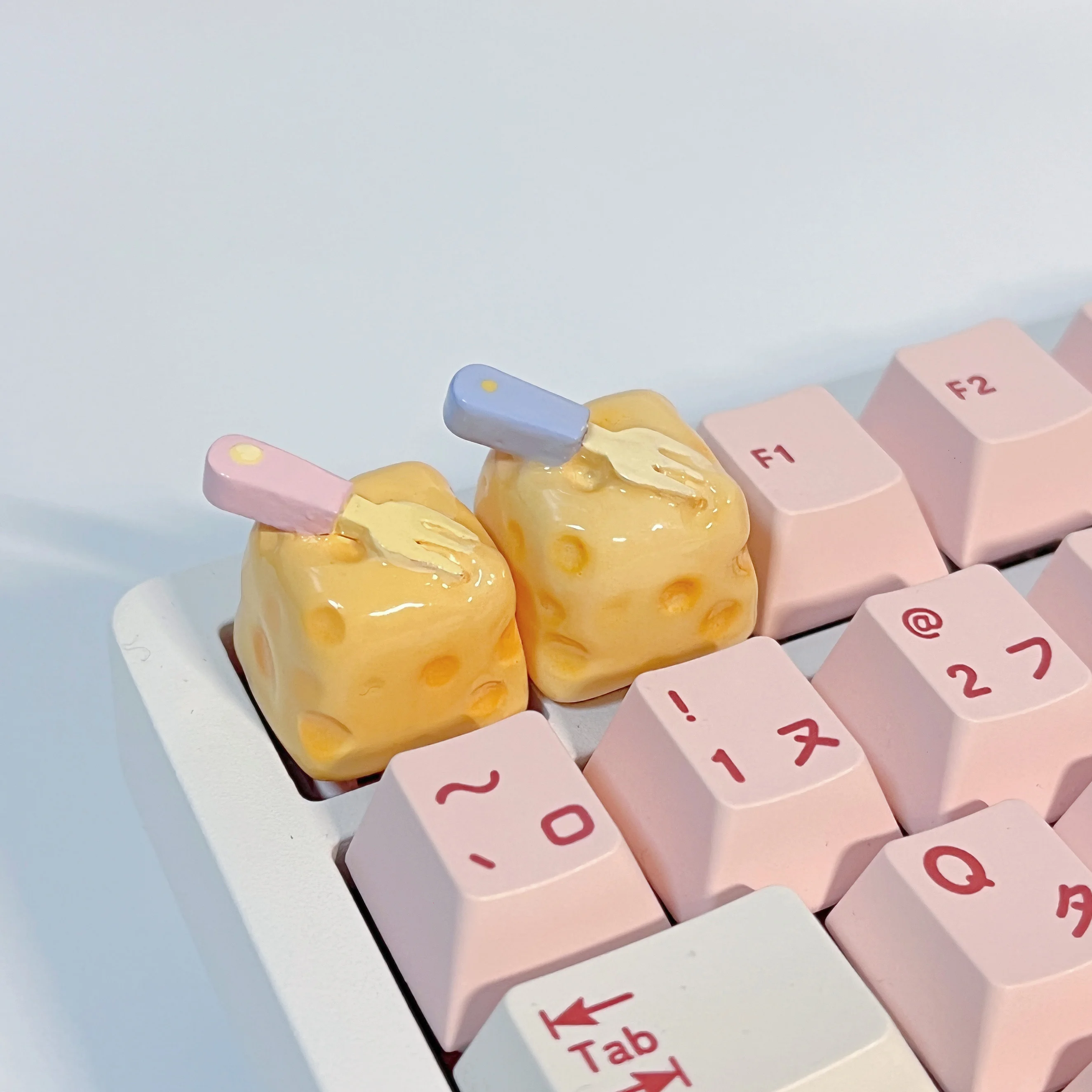 Cute Customized Cheese Keycap Personality Creative Resin Mechanical Keyboard for Key Cap Chesse