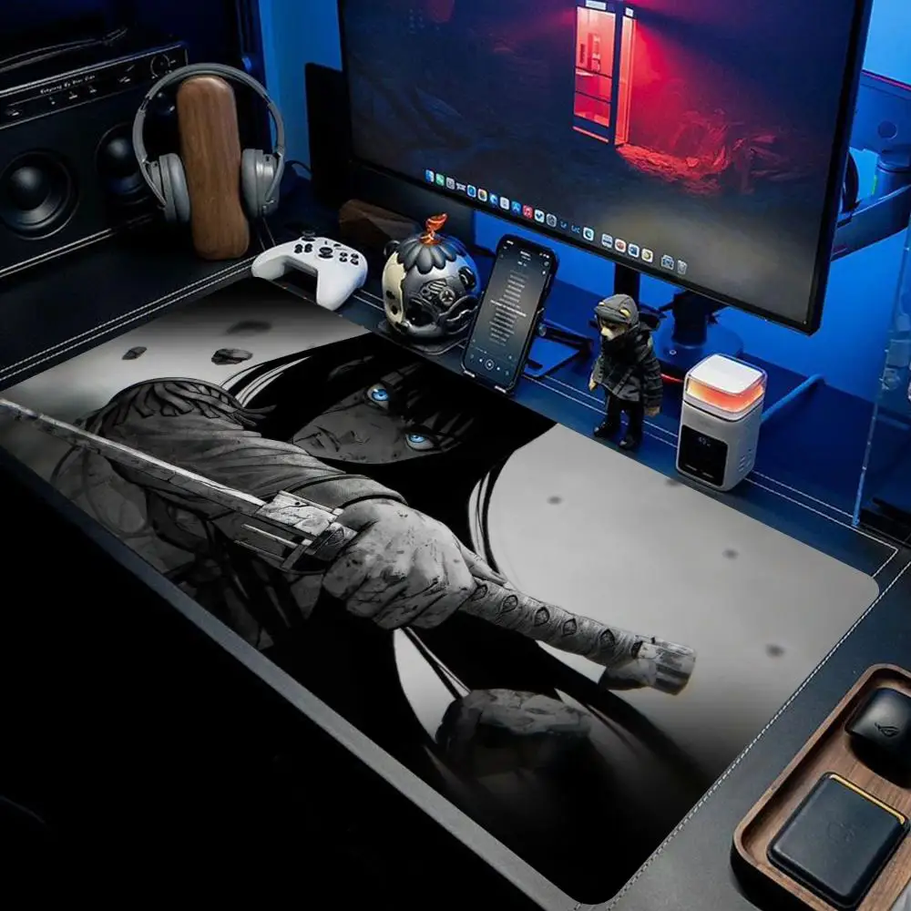 

XAXC Mouse Pad Black White Skeleton Sword Girls Mouse desk pad non-slip rubber gaming mouse pad laptop mouse carpet Carpet