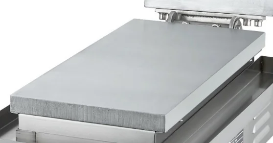 

Hot Selling Commercial Electric Non-stick Egg Cake Maker Long Shape Cone Baking Machine