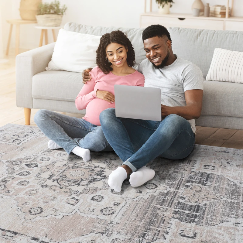 مجموعة NAAR PAYAS 5X7 سجادة منطقة كريمي / بيج / ميدالية