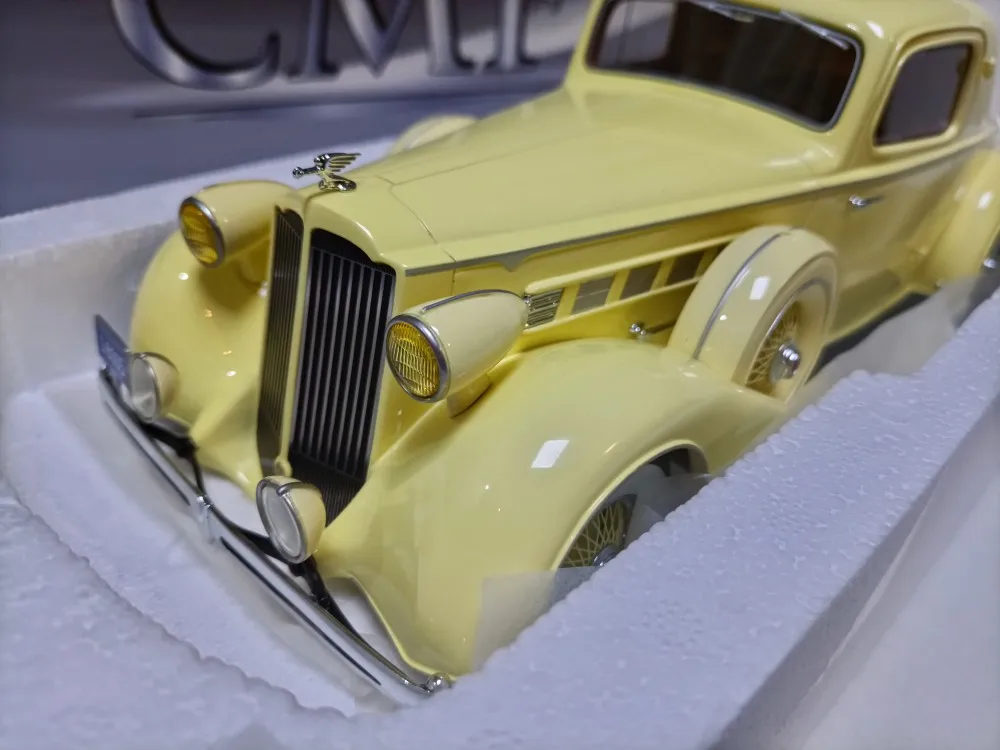 CMF 1:18 Packard Super Eight Coupe 1936 Vintage Car Simulation Limited Edition Resin Metal Static Car Model Toy Gift