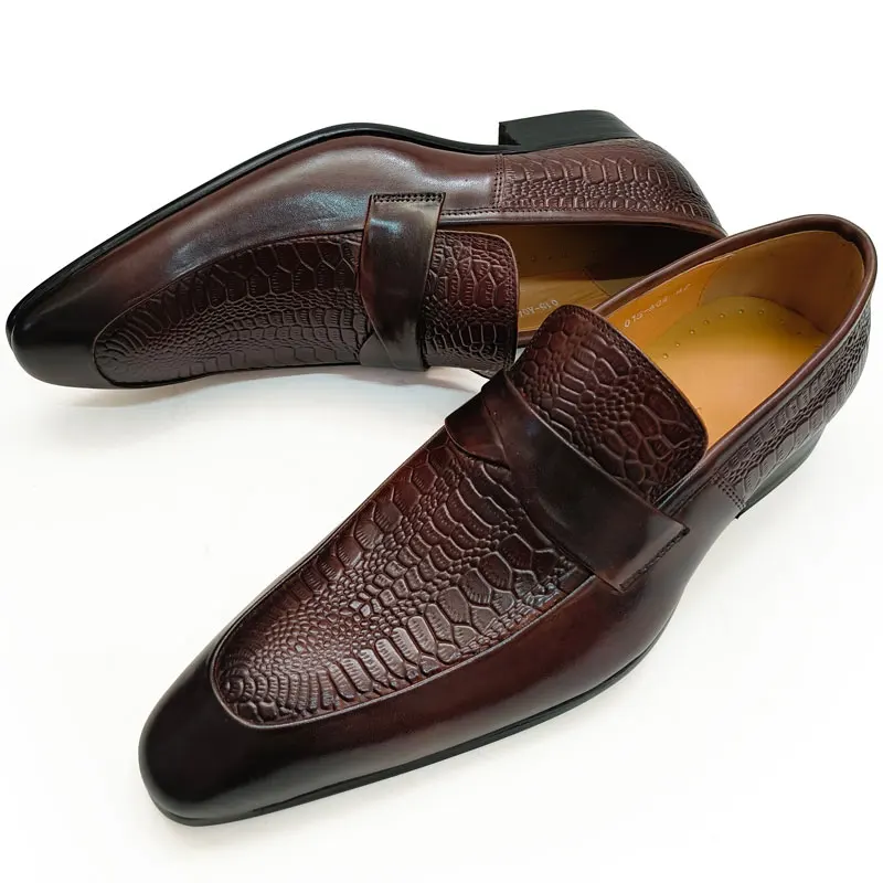 Zapatos de cuero genuino para hombre, vestido de fiesta de negocios británica, sin cordones, puntiagudos negros, traje Formal informal de moda, zapatos hechos a mano para hombre