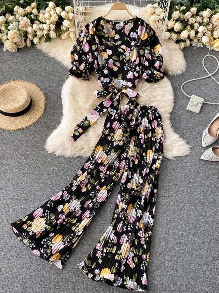 New Two-piece Suit Female Bowknot Decorated V-neck Short Top All-match Pleated Wide-leg Pants UK567