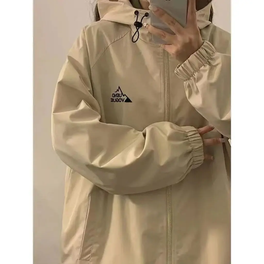 

Женская красная куртка, популярная свободная бейсбольная куртка в американском стиле ретро на весну и осень