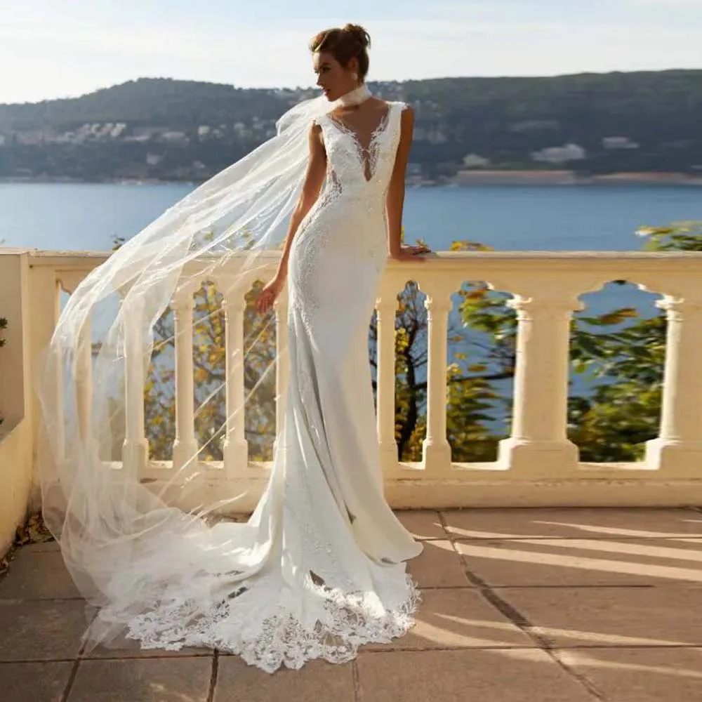 Customized Fitted Wedding dress Lace Appliques Mermaid Bridal Gown V Neck Button Back Fishtail vestidos de novia