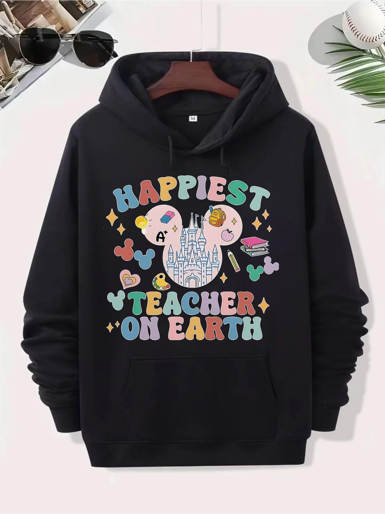 هوديي رجالي مع ميكي ماوس واللوازم المدرسية طباعة جرافيك كرتونية - تصميم "أعلى بيطري على الأرض"، بلوفر كاجوال #1