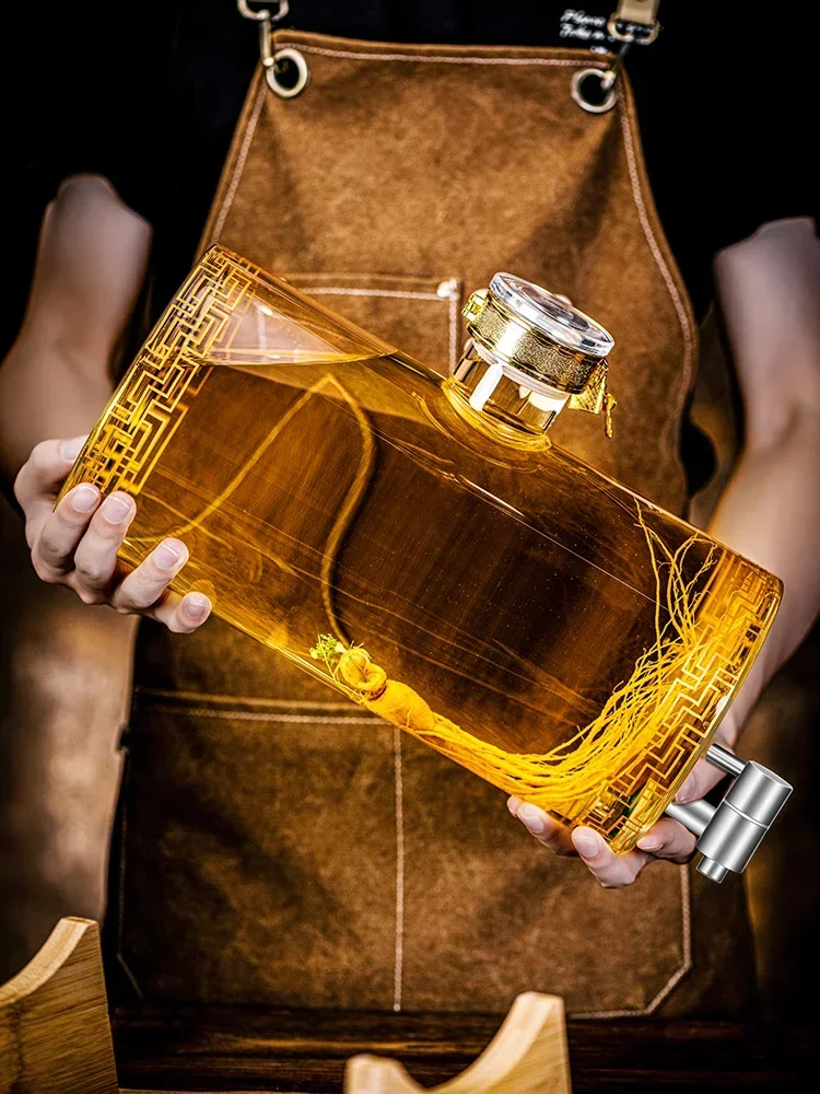 Weinglasflasche für den Haushalt, versiegelt