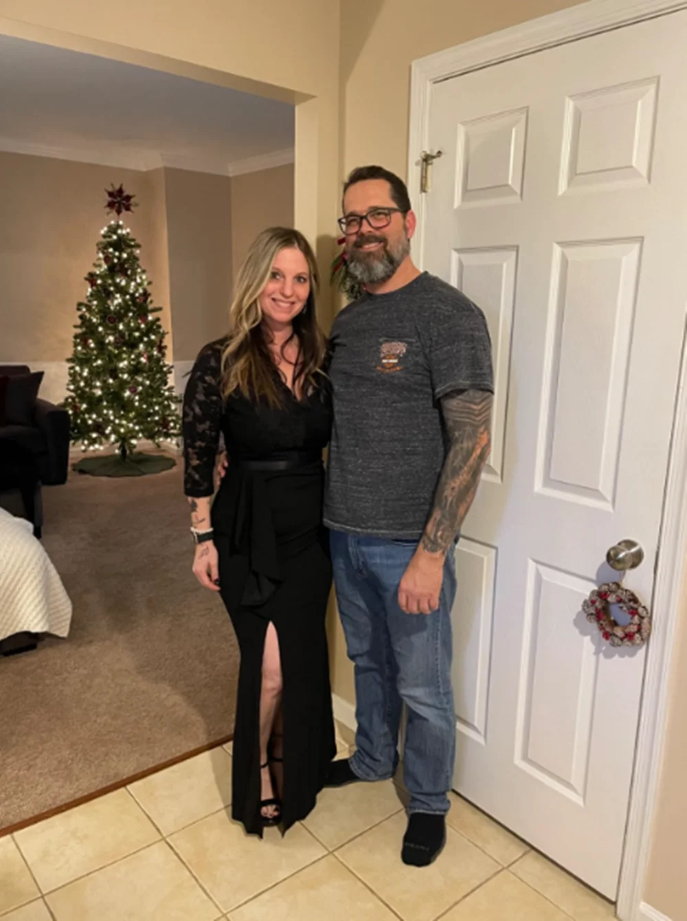 Elegant A-line Evening Dress, Black Lace Half-Sleeve V-Neck Party Dress, Formal Long Prom Dress, Customizable