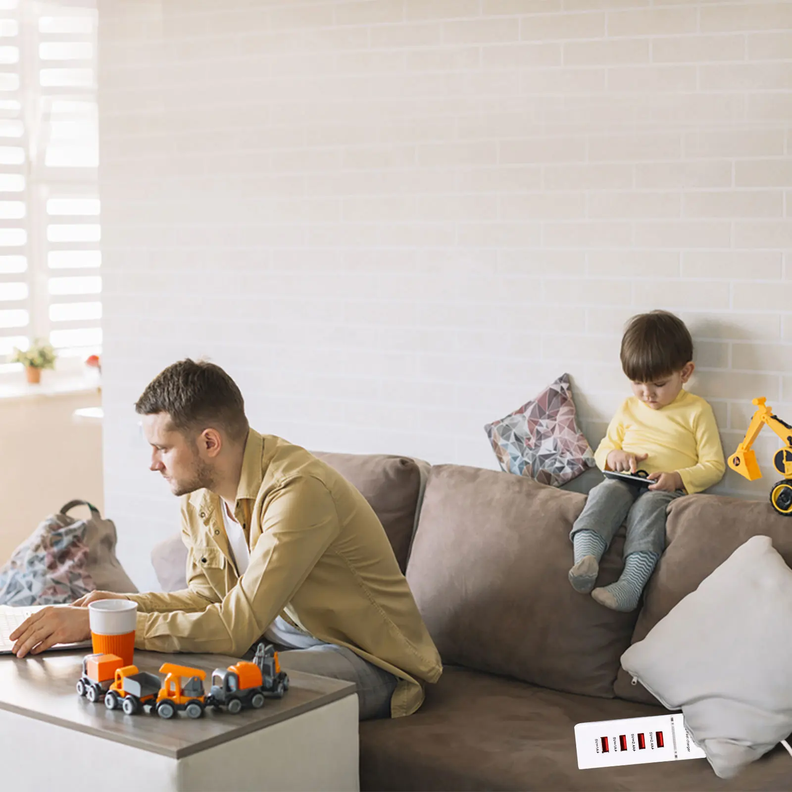 

USB Power Strip 4-Port Protector Fire-Resistant USB Charging Socket Desktop Fast Electrical Adapter Us Plug