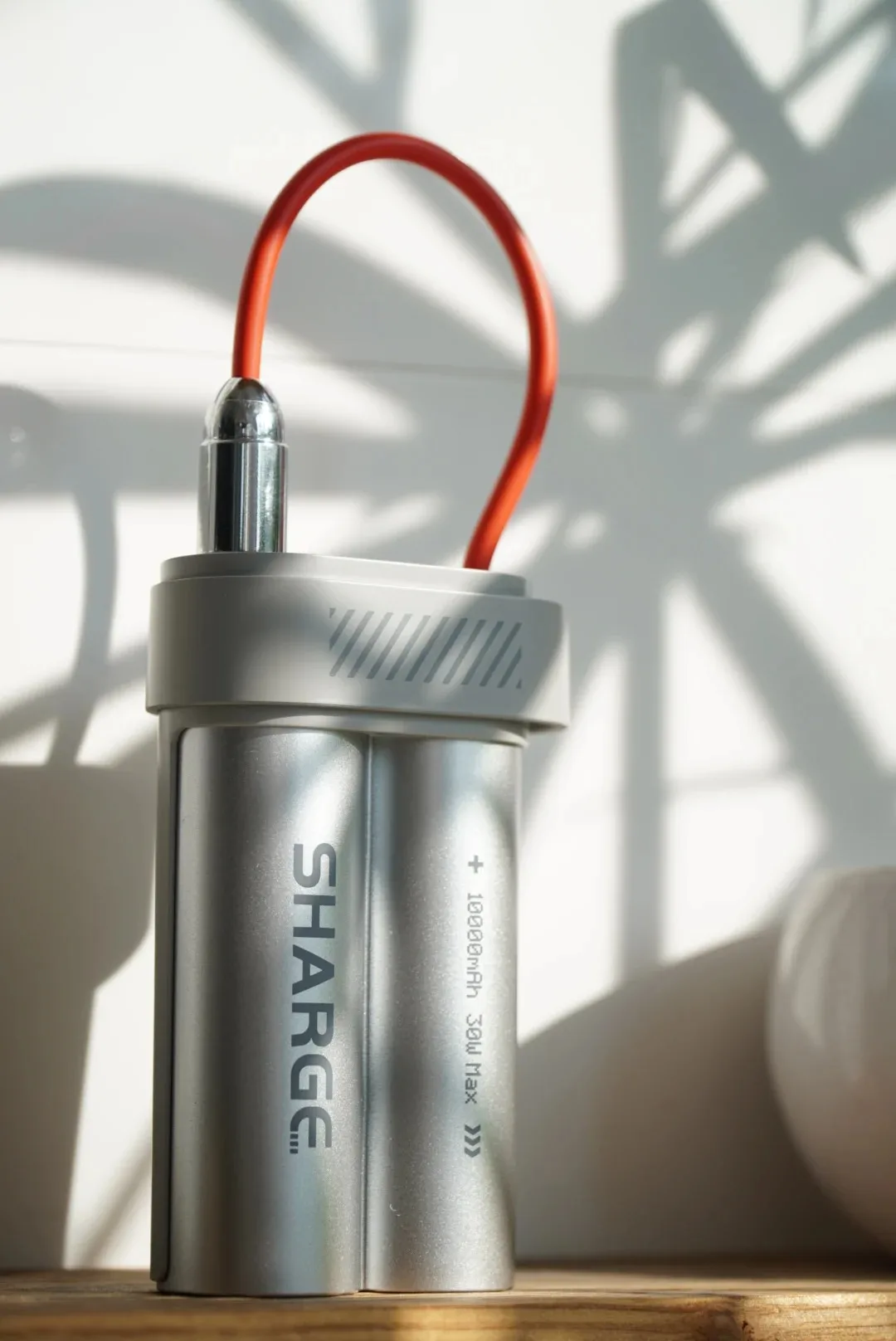 Sharge pouchmini Sierra Grey Mobiele Power Bank 10000mAh 30W Aluminium Snel Opladen Voeding Ingebouwde Kabel