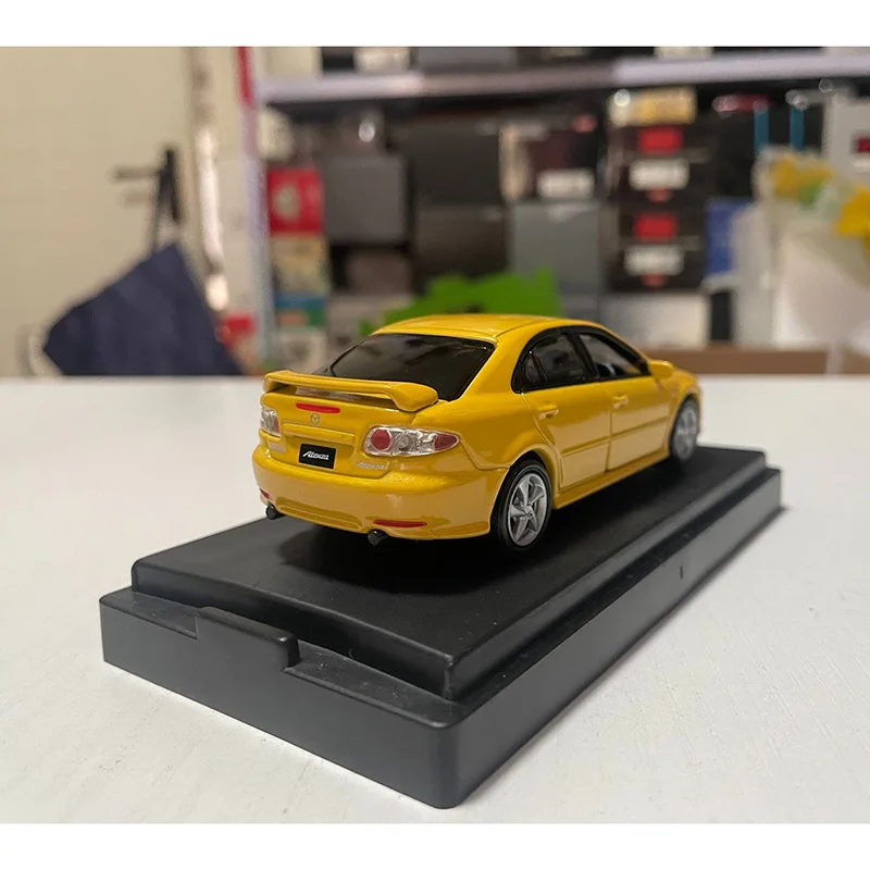 1:43 Scale Mazda 6 Atenza Coupe Alloy Car Model Collection Ornaments