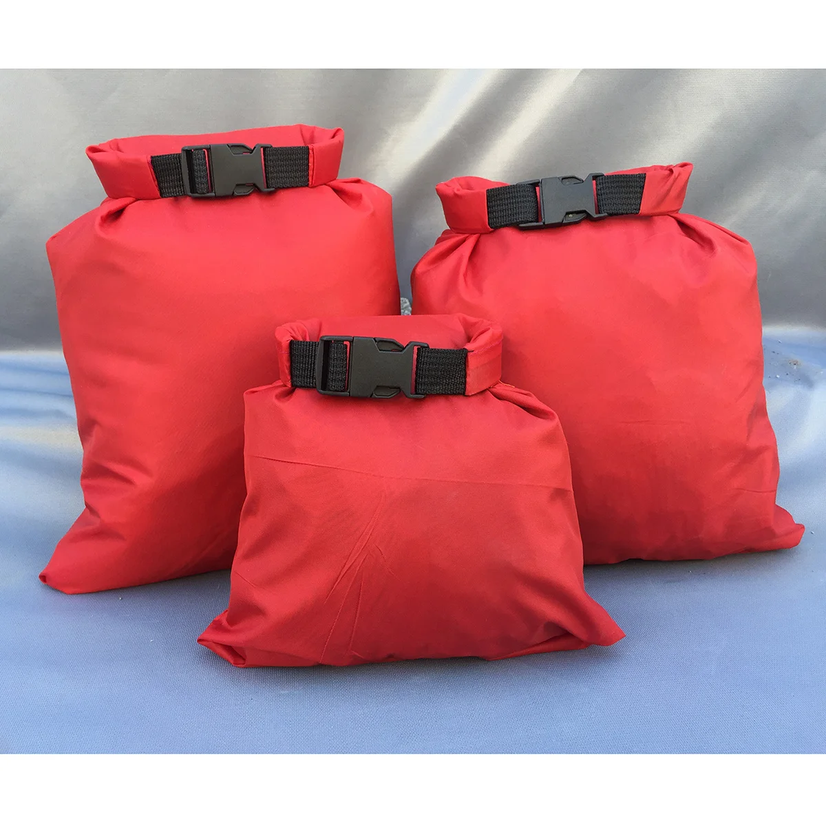3pcs 1.5L 2.5L 3.5L Waterproof Bag Set Roll Top Dry Pouch For Camping Kayaking Boating Fishing Outdoor Water Sports Red