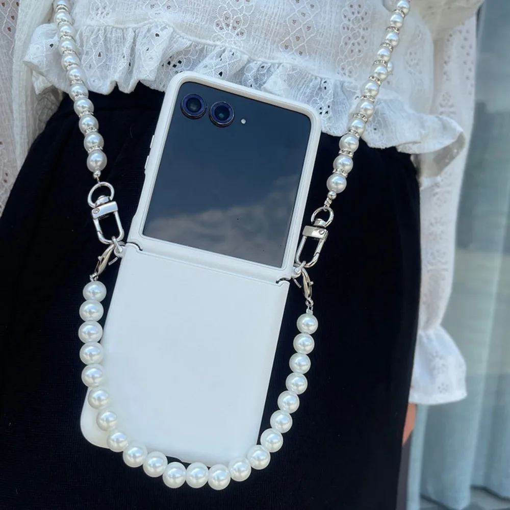 

For Motorola Razr 50 Ultra Crossbody Phone Case with Pearl Chain Lanyard Rope Wrist Strap PU Leather Hinge Protection Cover