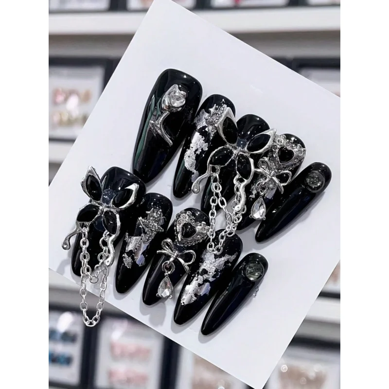 10 pièces ongles faits à la main Y2K longue forme d'amande presse sur les ongles, faux ongles noirs avec papillon strass décor amande ongles