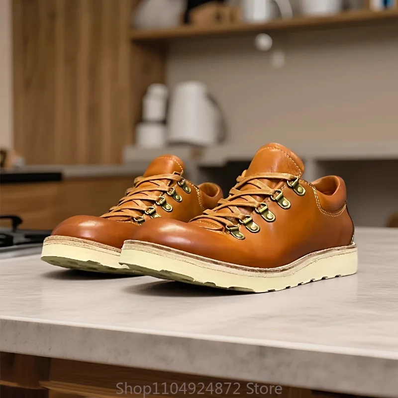 Handmade Vintage British Style Work Shoes Men Genuine Leather Outdoor Casual Hiking Shoes Sneakers Zapatos Mocasines Hombre
