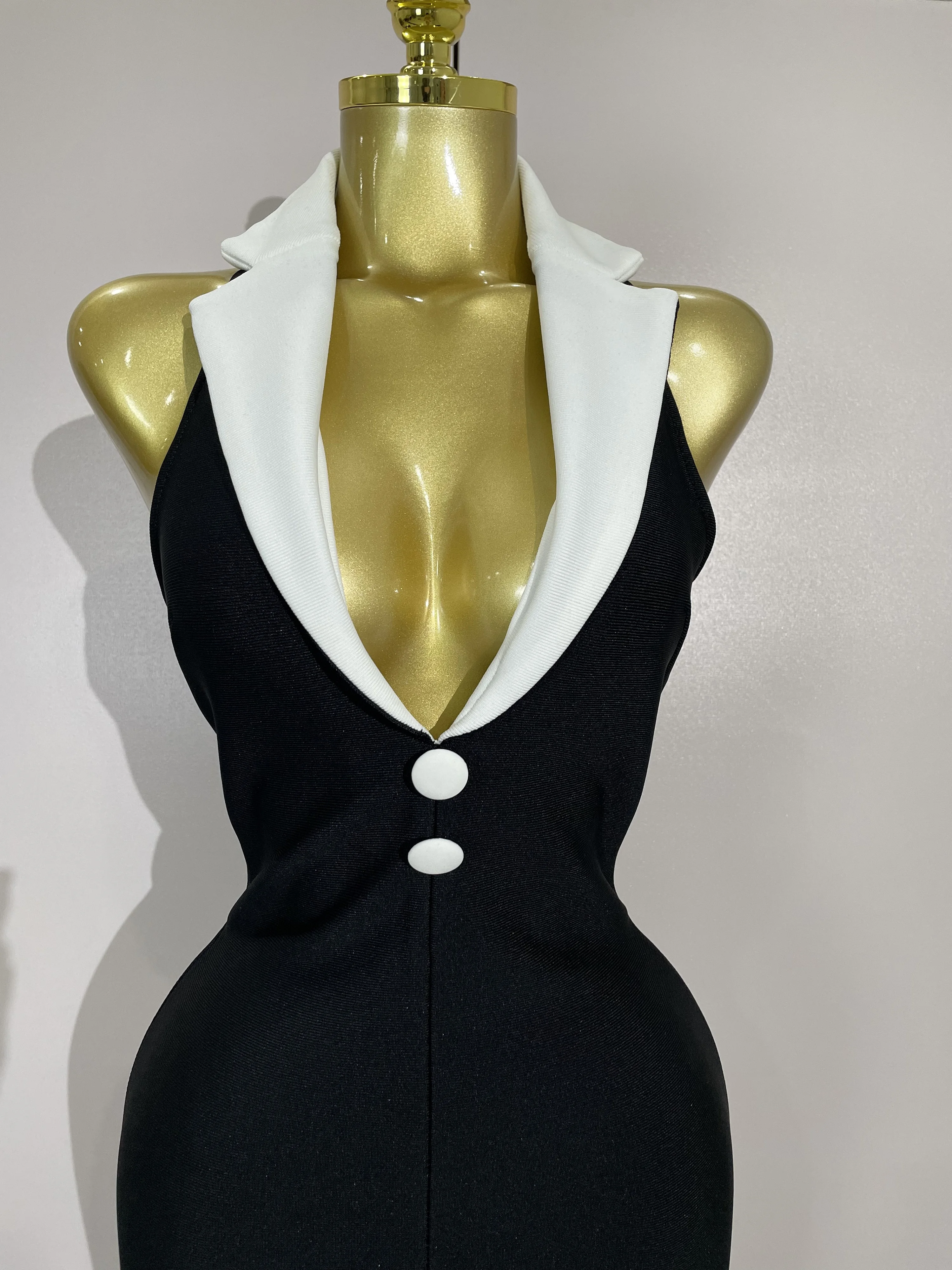 여성 섹시 홀터 백리스 슬리브리스 바디콘 맥시 드레스 유명인 우아한 가운 클럽 생일 저녁 파티 웨딩 드레스