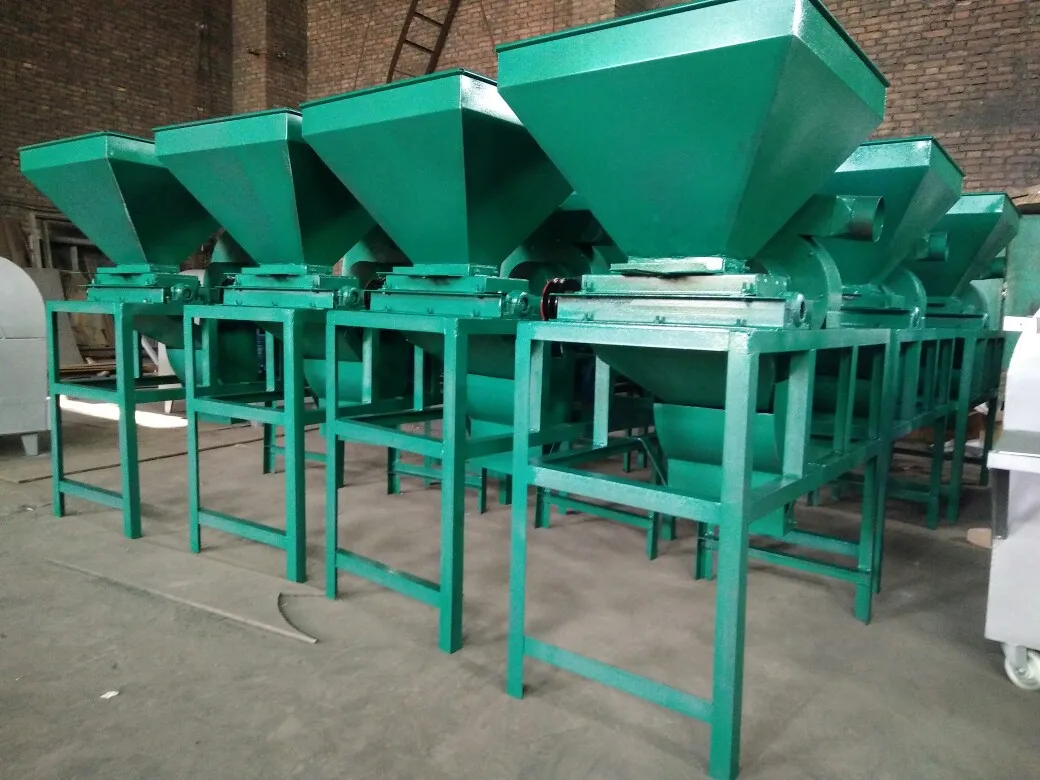 Industry green tea seeds sheller machine / shelling Camellia oleifera machine Saphenous fruit shelling machine