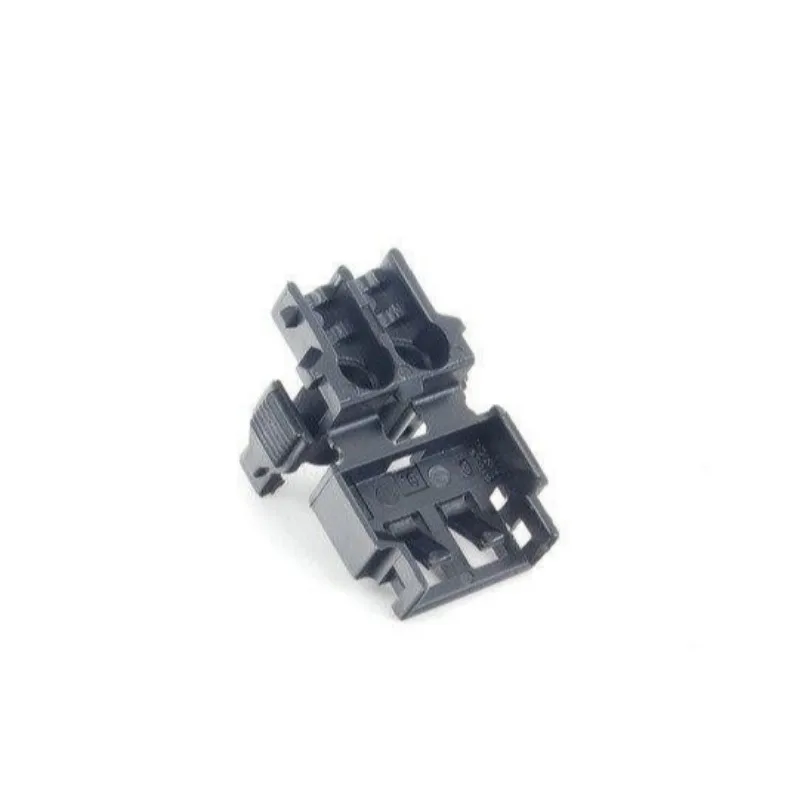 A0115457128 2-Pin Bushing Housing  for Mercedes-Benz W124 W126 R129 W140 W170 W202 W201