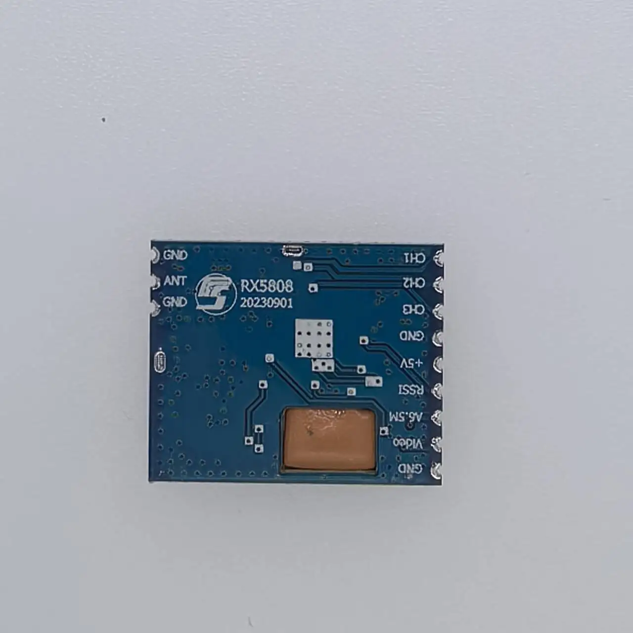 

Модуль приемника RX5808, модуль беспроводного аудио-видео приемника 5,8G, управление SPI для систем FPV, радиоуправляемый вертолет, полоса пропускания 4,8 ~ 6,0 ГГц