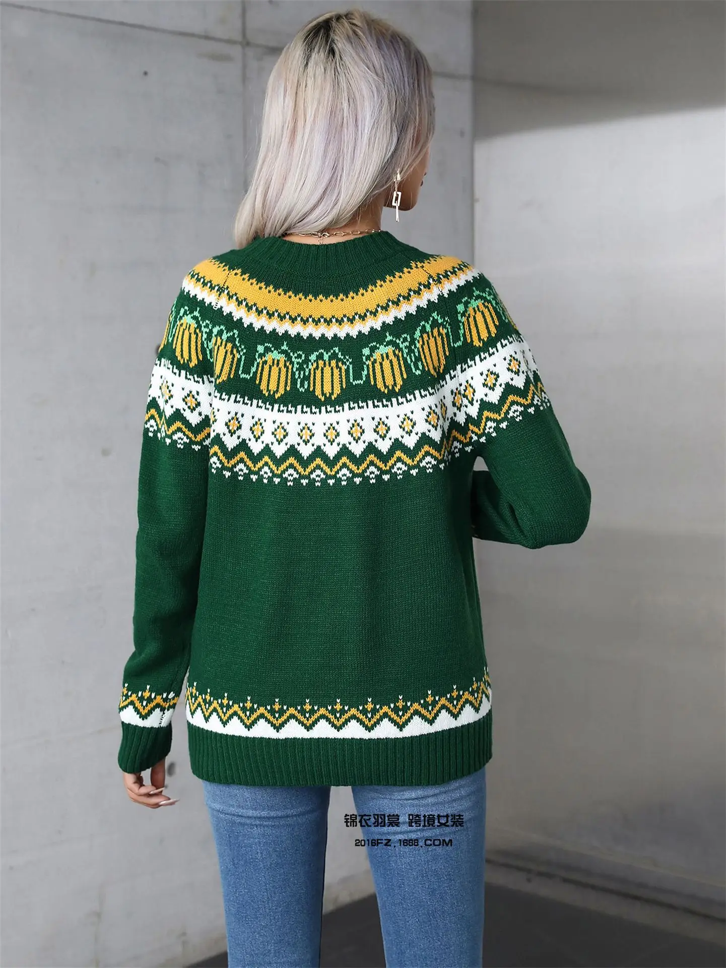 Winter Clothing New Women\'s Halloween Sweater Plus Size Round Neck Holiday Sweater for Women