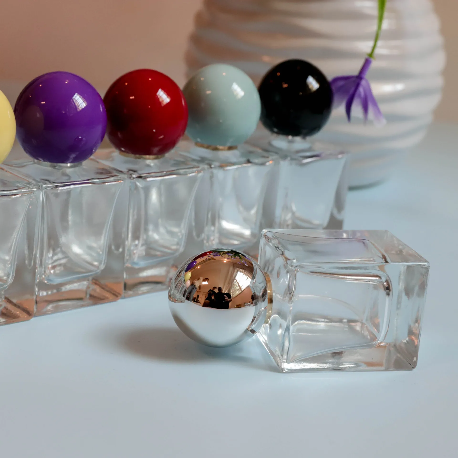 30/50ml High-End Glass Spray Bottle, Multi-Color Round Cap Portable Refillable Perfume Atomizer