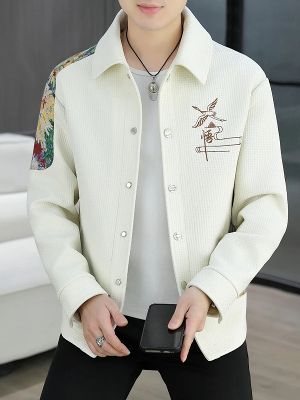 

New 2025 Men's Chinese Sle Jaet Spring Autumn Seasonal Embroidered irt Sle Loose Fit Youthful Faion Outerwear
