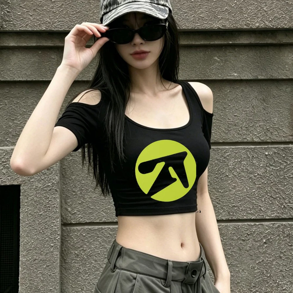 Aphex Twin cropped top shoujo manga y2k grunge party scene  t shirt party meme harajuku
