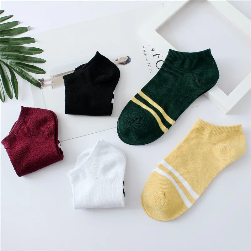 Frauen Baumwoll socken niedlichen Cartoon Streifen weiche atmungsaktive Söckchen Damen Mädchen Casual Sports ocken