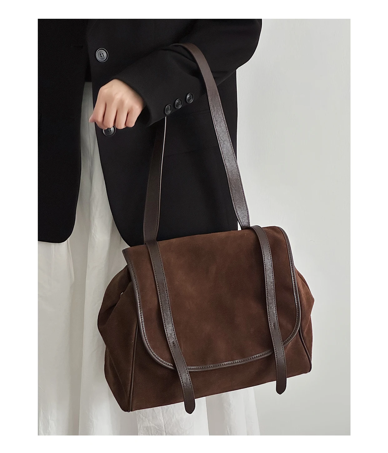 

2026 New High-quality Frosted Suede Top Layer Cowhide Square Women's Bag American Retro Large Capacity Simple Versatile Backpack