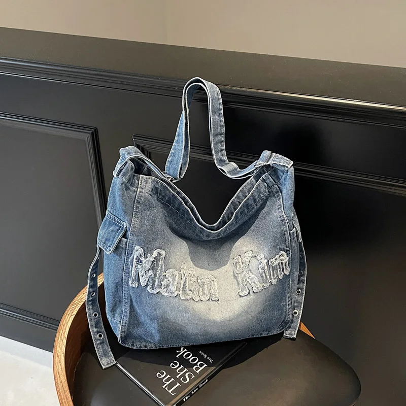 

New Fashion Girl Denim Shoulder Bag, Vintage Letter Print Crossbody Purse for Women, Large Capacity Casual Travel Messenger Bag