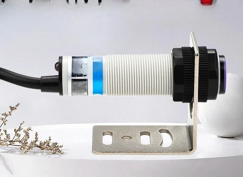 

Photoelectric switch E3F-DS30C4 DS10C4 DS10B2 DS30B2 DS30P1 DS10P2