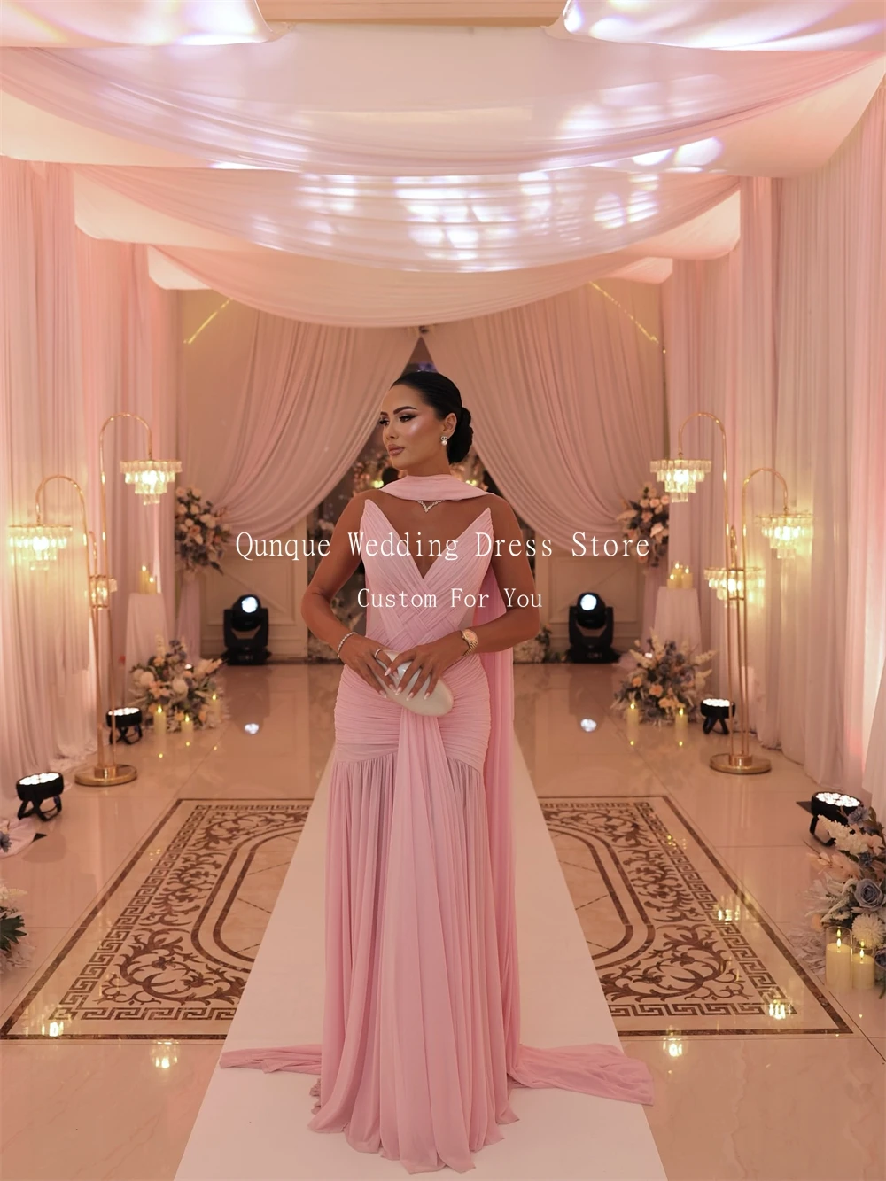 Qunque Pink Chiffon Evening Dresses V-neck Criss Cross Pleats Vestidos Para Mujer Elegantes Party Prom Gown With Cape Customized