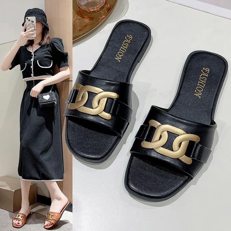 2024 Summer Women Luxury Designer Replica Slides Lady Metal Chain Luxury Slippers Female Leather Beach Fashion Outside Shoes